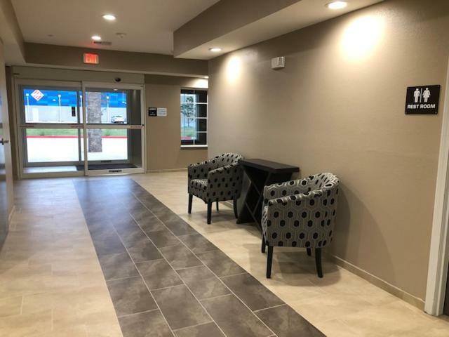 Studio 6 Lake Charles Bagian luar foto
