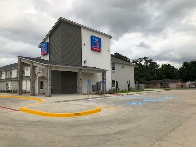 Studio 6 Lake Charles Bagian luar foto
