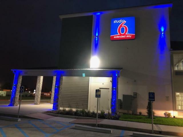 Studio 6 Lake Charles Bagian luar foto